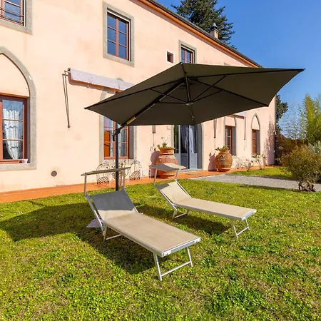 Exclusive With Two Pools And Private Garden Villa Capannori