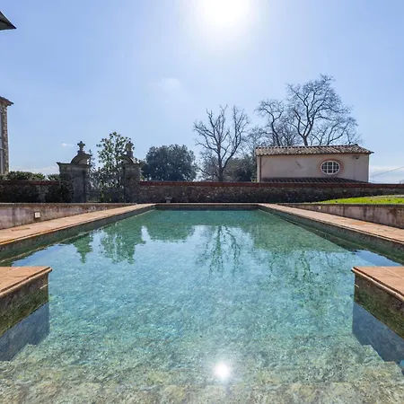 Exclusive With Two Pools And Private Garden Capannori