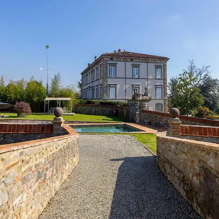 Exclusive With Two Pools And Private Garden Villa Capannori