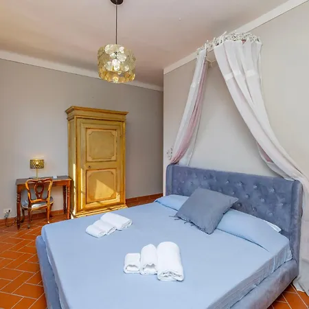 Exclusive With Two Pools And Private Garden *