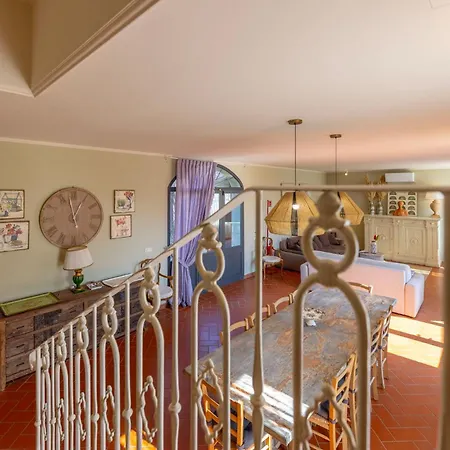 Exclusive With Two Pools And Private Garden Villa Capannori